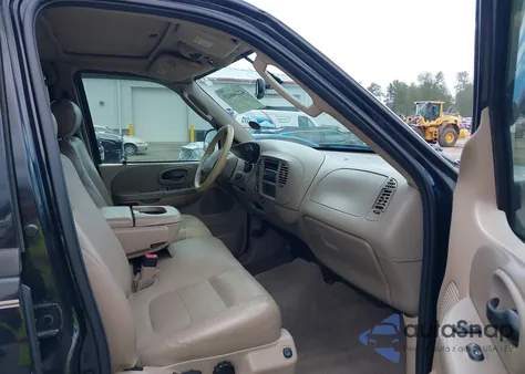 2003 Ford F-150 Lariat/Xlt из США, поврежденный, VIN 1FTRW08L93KB07917